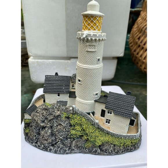 Dartmouth England Start Point Lighthouse Sculpture By The Danbury Mint 1993 - Picture 4 of 5